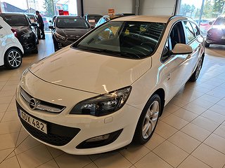 Opel Astra Sports Tourer 1 4 Turbo 140 Hk