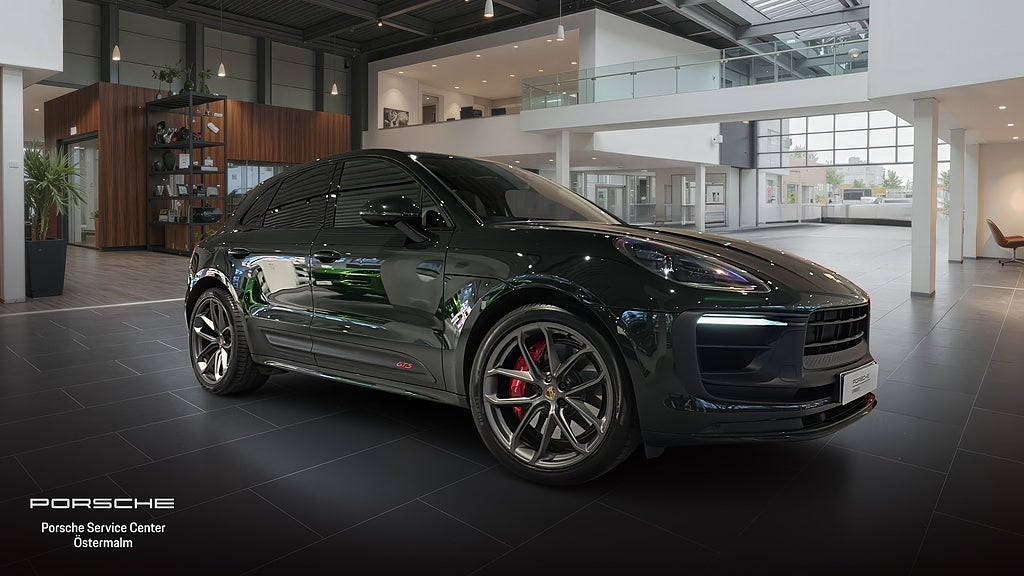 Porsche Macan GTS PTS/Brewster Green
