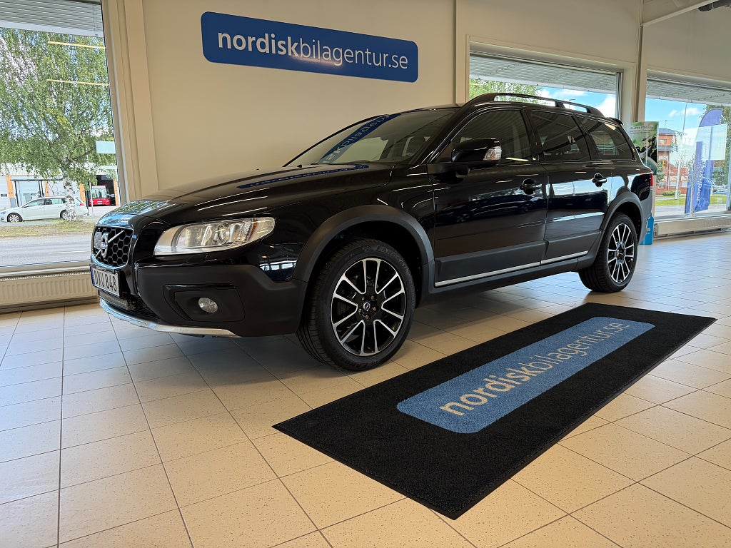 Volvo XC70 D4 Automat AWD Dynamic Edition*Helläder*Drag*D-Värmare*