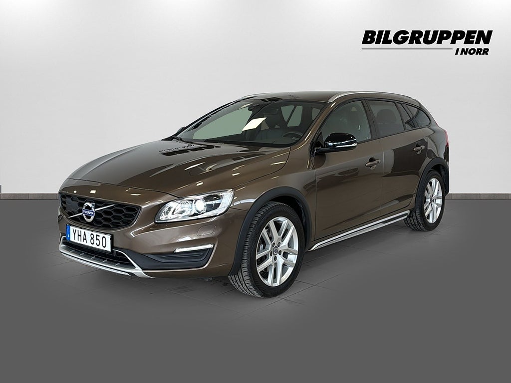 Volvo V60 Cross Country D4 AWD Summum (V-Hjul/Drag) 