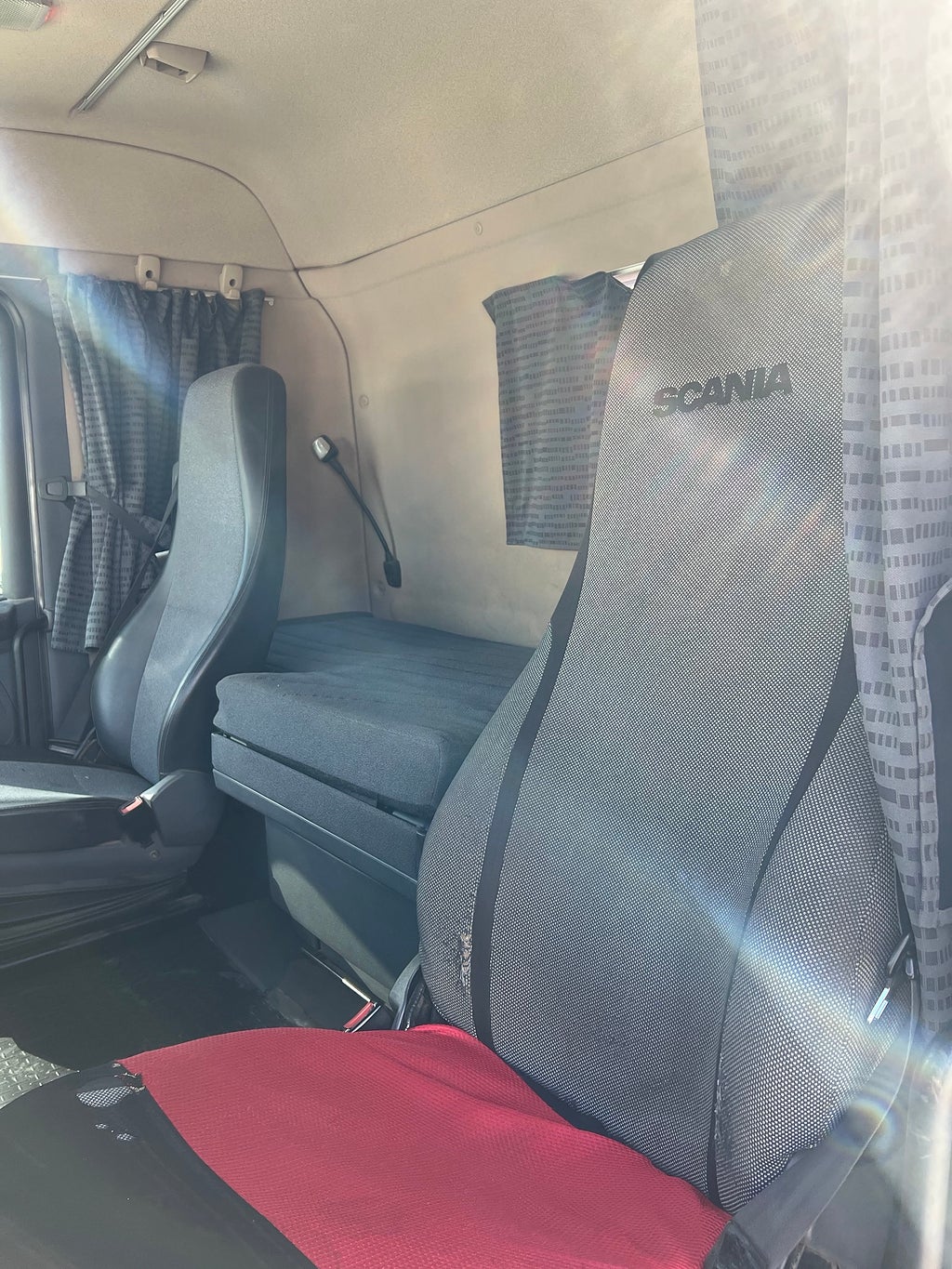 Scania R440 6x2*4 Hiab Lastväxlare inkl Flak, Euro 5