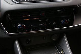 SUV Nissan Qashqai 16 av 16