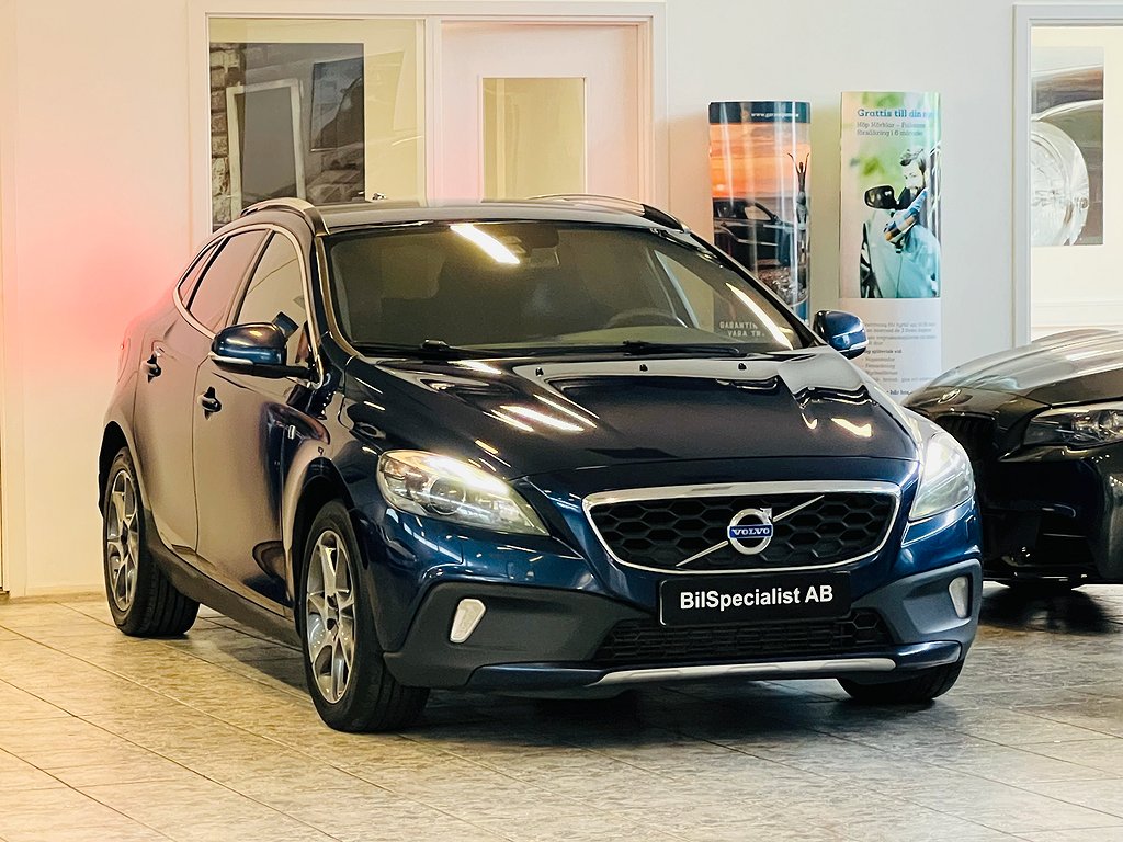 Volvo V40 Cross Country D2 Ocean Race Automat 120hk Dragkrok