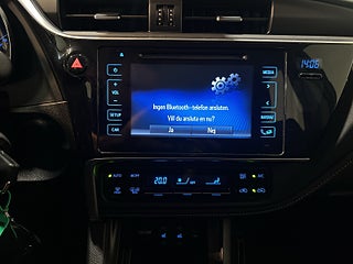 Toyota Auris 1.2 Turbo Active Kamkedja Mvärm Kamera Extraljus SoV – bild 15