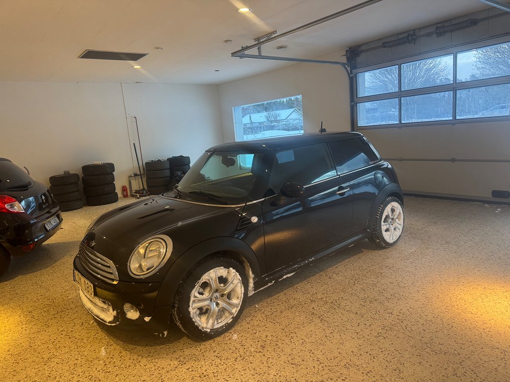 MINI Cooper D välvårdad låg skatt 