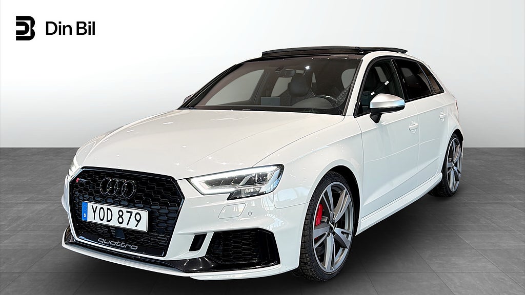 Audi RS3 Sportback 2.5 TFSI 400HK Panorama / RS-avgas / S-sportstol /