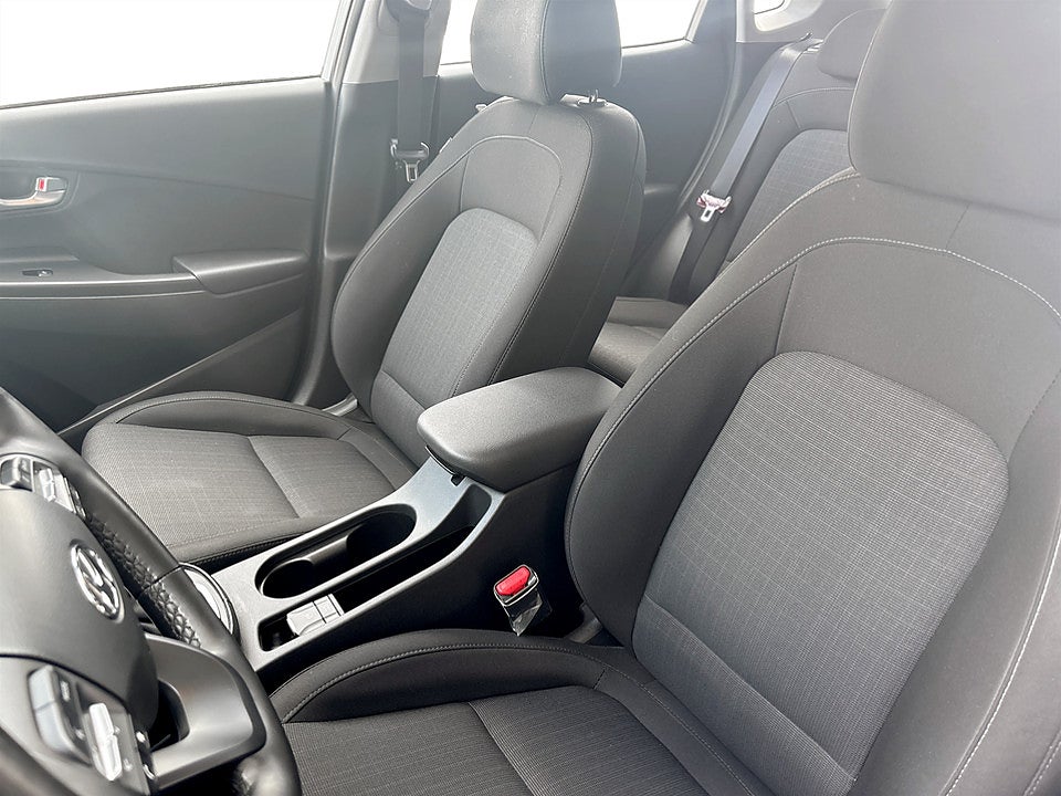 Bild på Hyundai Kona Essential 1.0 T-GDI 120hk Aut B-KAMERA CARPLAY