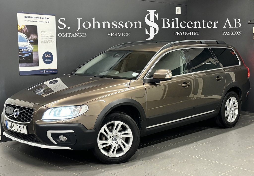 Volvo XC70 D4 Momentum H/K Blis 1 Ägare Drag Nyservad |181hk