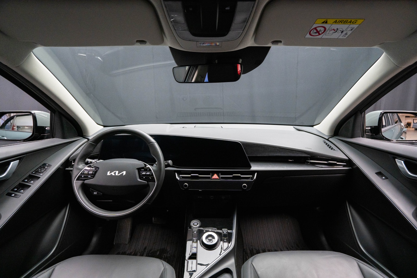 Kia Niro Plug-In-Action DRAG KAMERA 96.1%SoH 1-ÄGARE RATTVÄRME 2023 - miniatyr 14