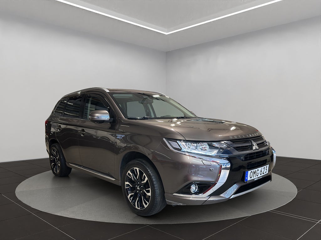 Mitsubishi Outlander PHEV CVT Business Euro 6