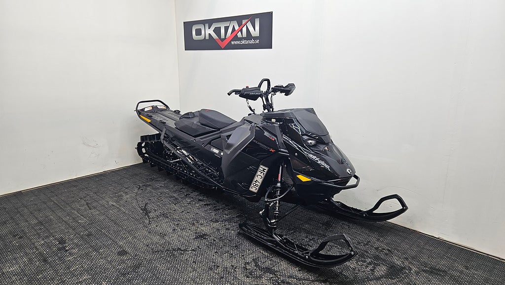 Ski-Doo Summit EXP 850 E-TEC T