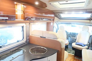 Husbil-halvintegrerad Knaus SUN TI 650 MF  20 av 22