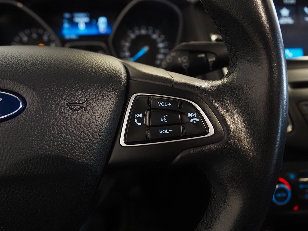 Halvkombi Ford Focus 20 av 20