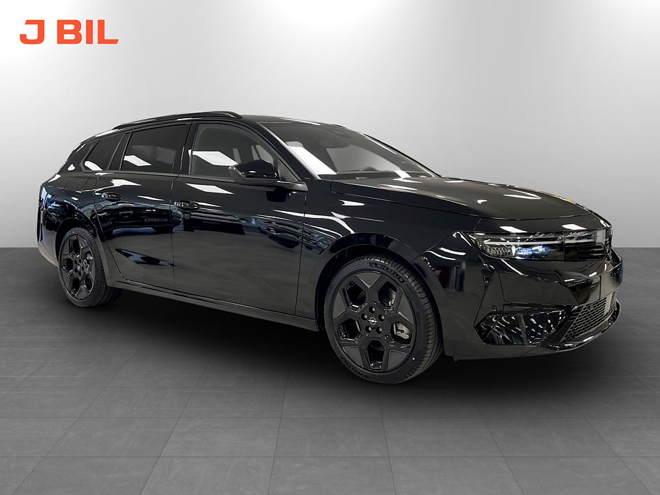 Bild på Opel Astra Sports Tourer GS PHEV 195hk - OMGÅENDE LEVERANS!