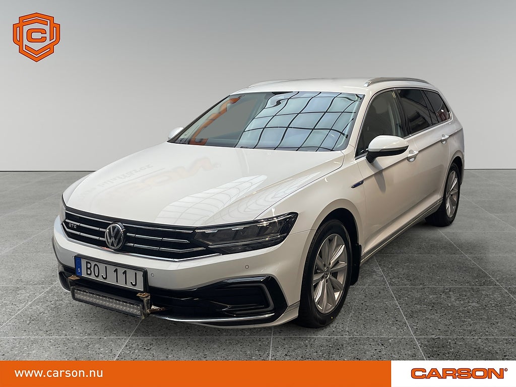 Volkswagen Passat SC GTE 1.4 TSI Backkamera Värmare Drag