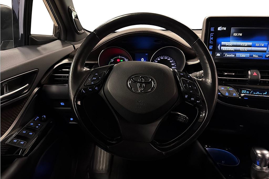 Toyota C-HR Hybrid CVT, Executive JBL, Kamera, Navi, 4,99% RÄNTA