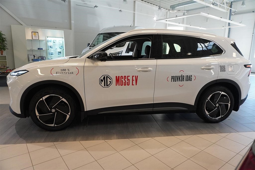 MG S5 EV Long Range 64 kWh, 231hk, 2025