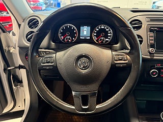 SUV Volkswagen Tiguan 12 av 25