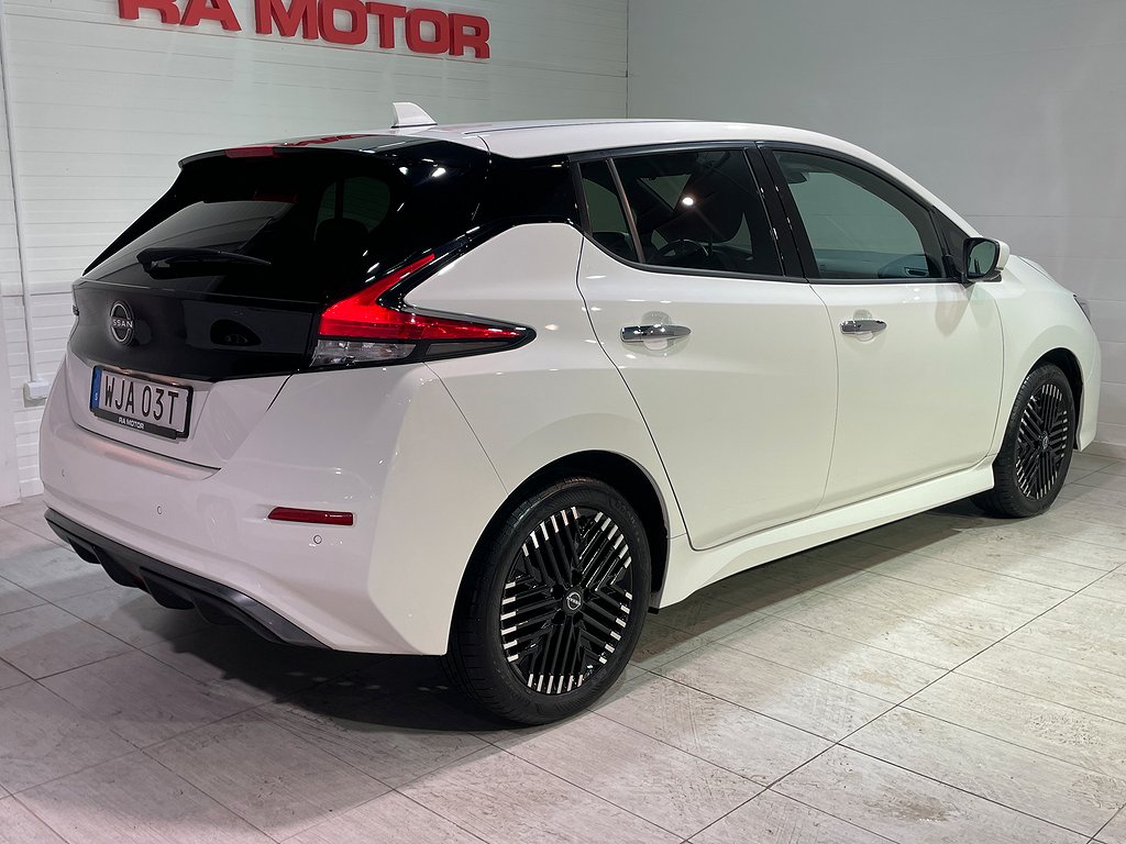 Nissan Leaf 150hk 40 KWh N-Connecta | RE-LEASING 3299kr/mån 2022