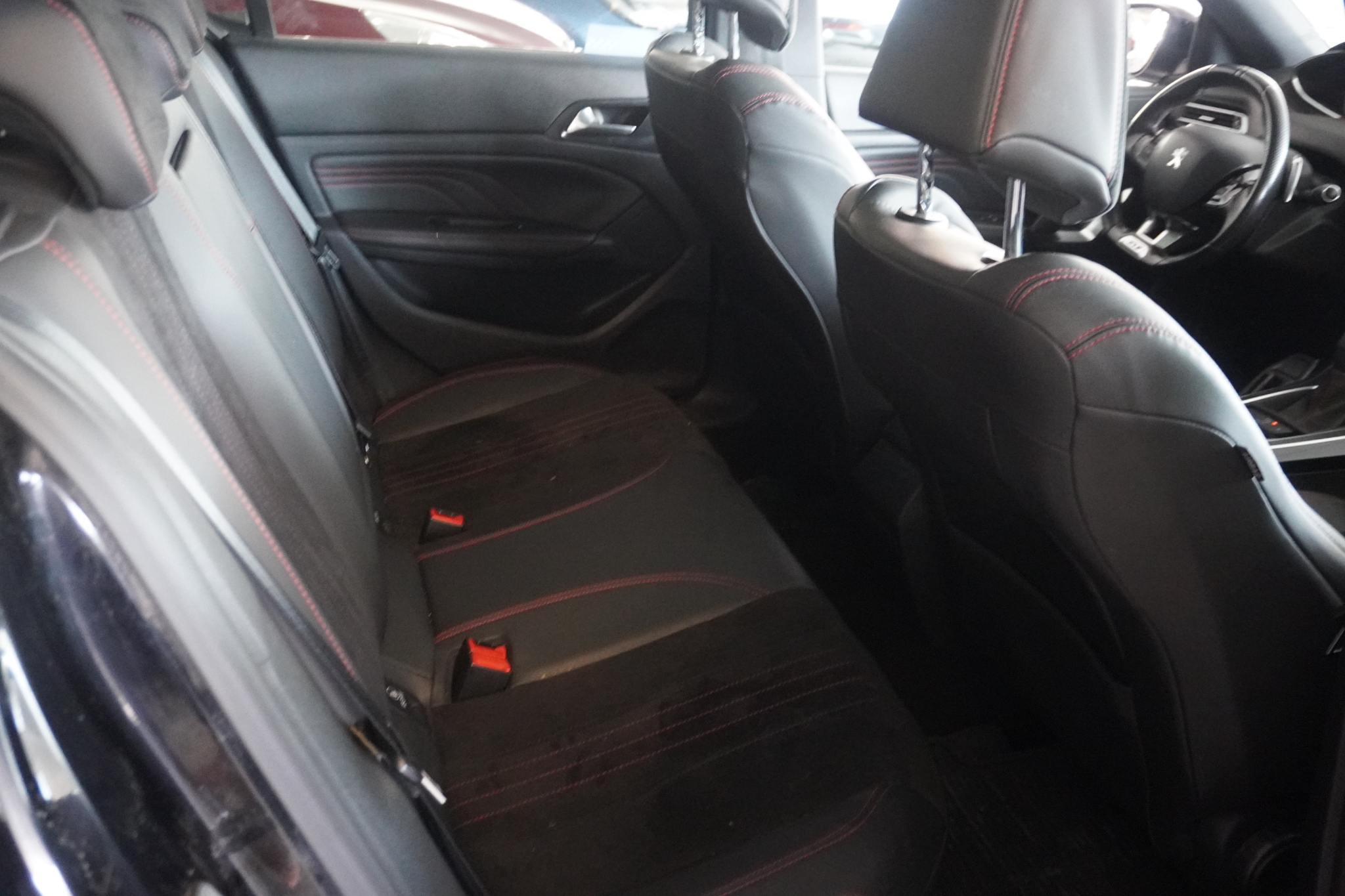 Peugeot 308 2016, bild 6/10