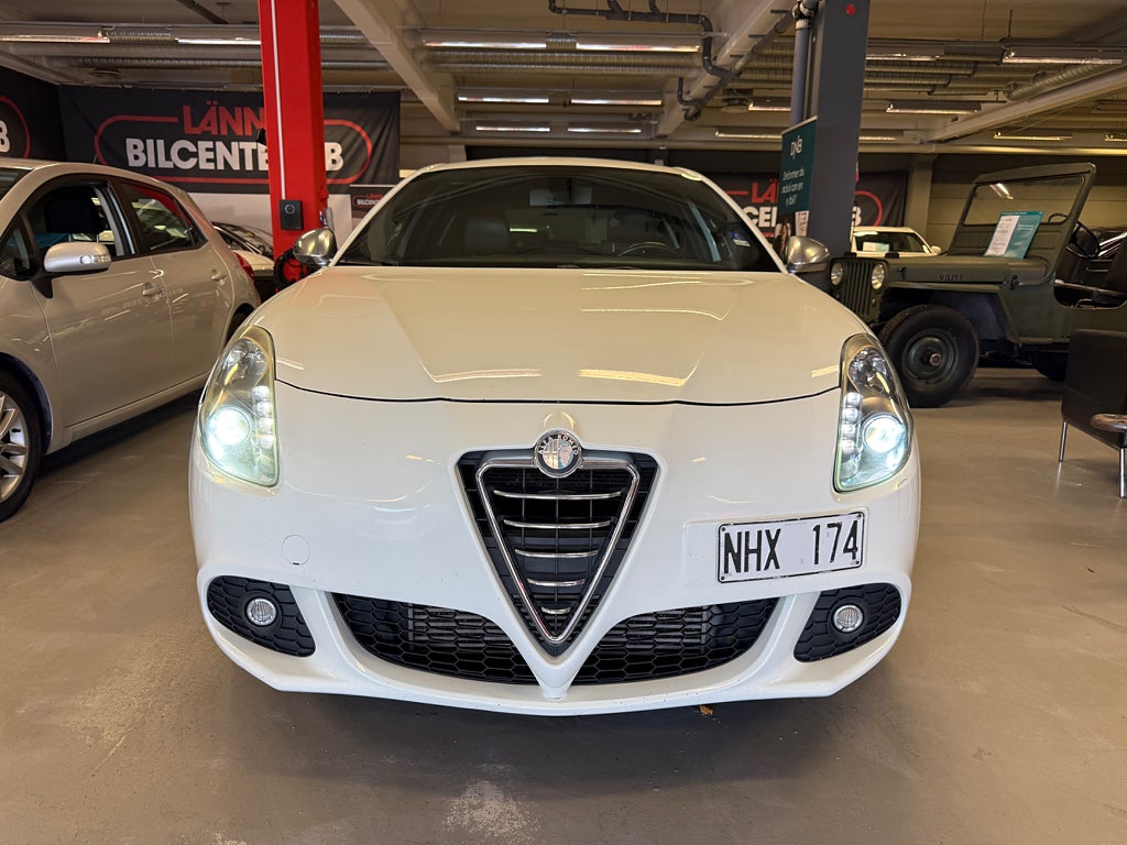 Alfa Romeo Giulietta 2013 - miniatyr 4