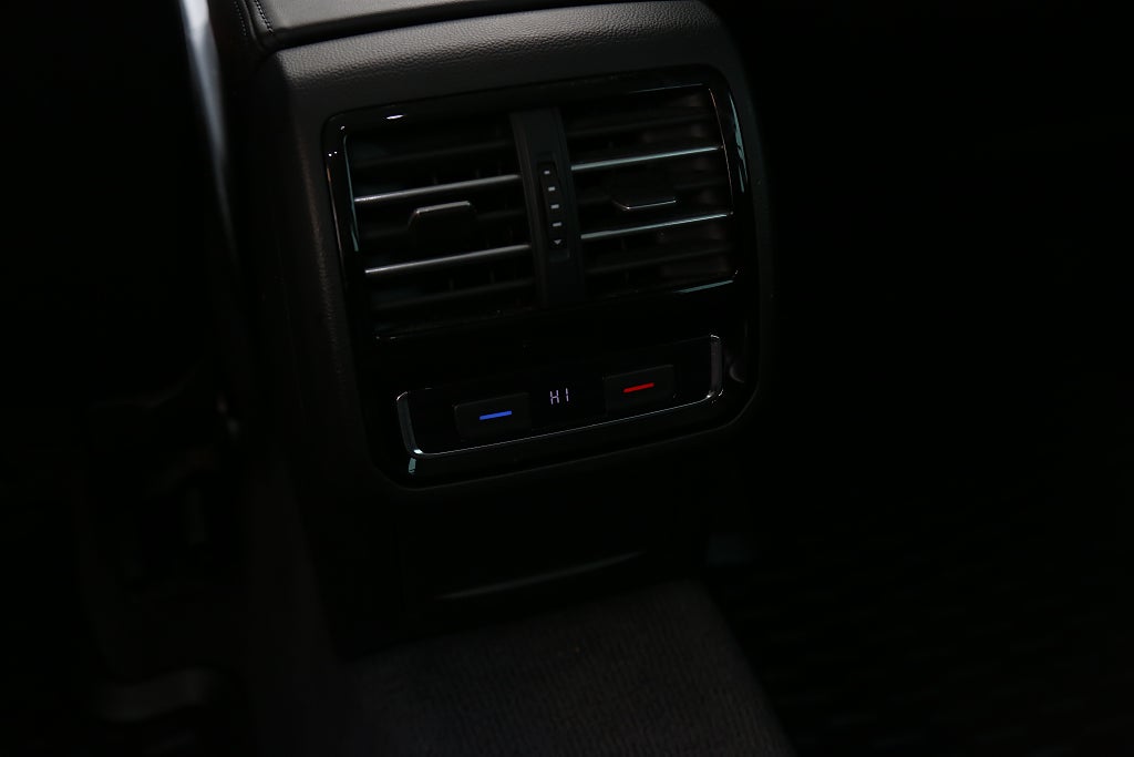 Volkswagen Passat Alltrack 2,0 TDI 190hk SCR 4Motion GT DSG Värmare Drag 2018