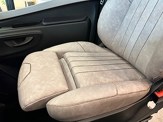 Husbil-halvintegrerad Robeta Adonis 190HK AUT 10 av 43