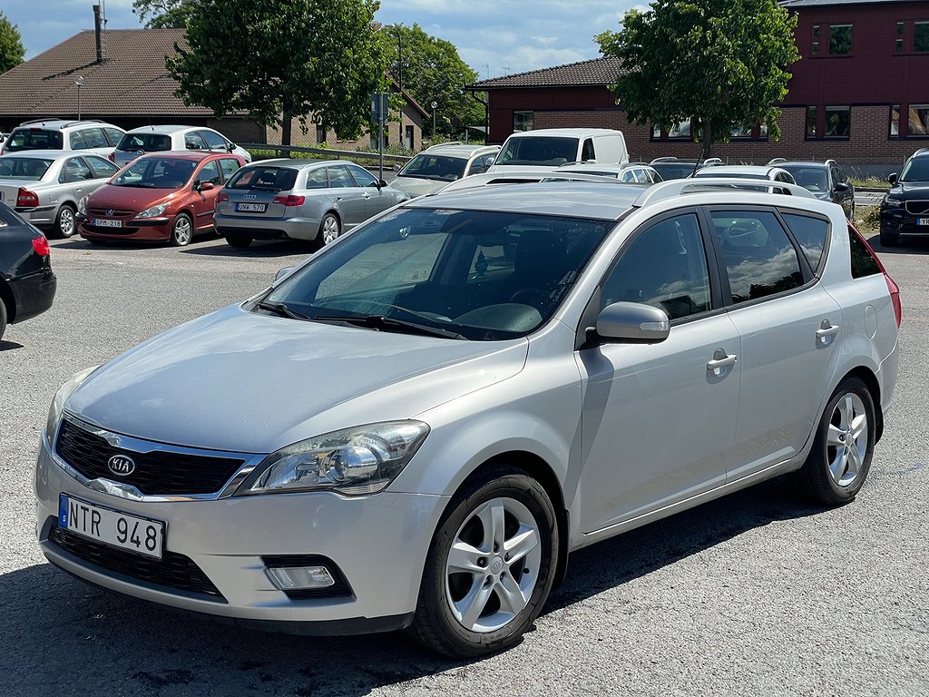 Kia CEED cee'd_sw 1.6 CRDi 128HK ECO Euro 5 Dragkrok