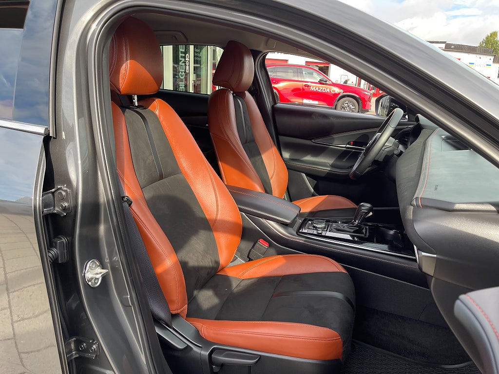 Mazda CX-30 2.5 M Hybrid 140 hk, Nagisa
