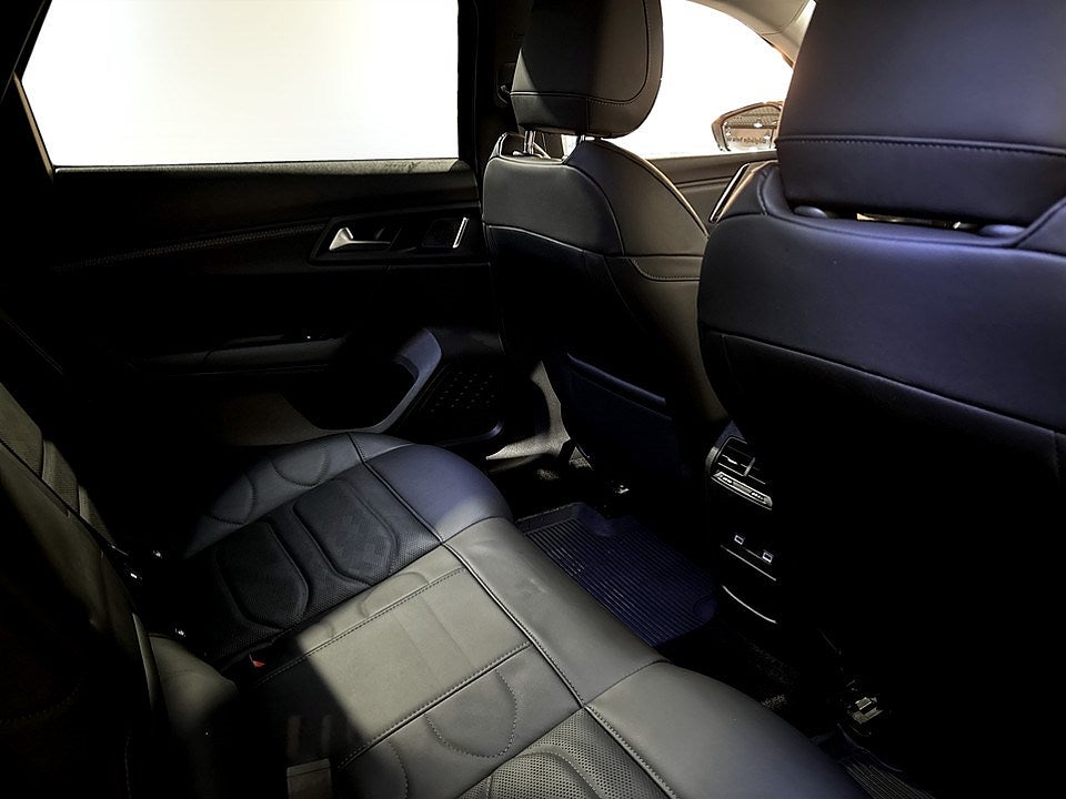 Bild på Citroën C5 X Shine Exclusive PHEV 225hk Aut - B-KAMERA,ELSTOL,NAV