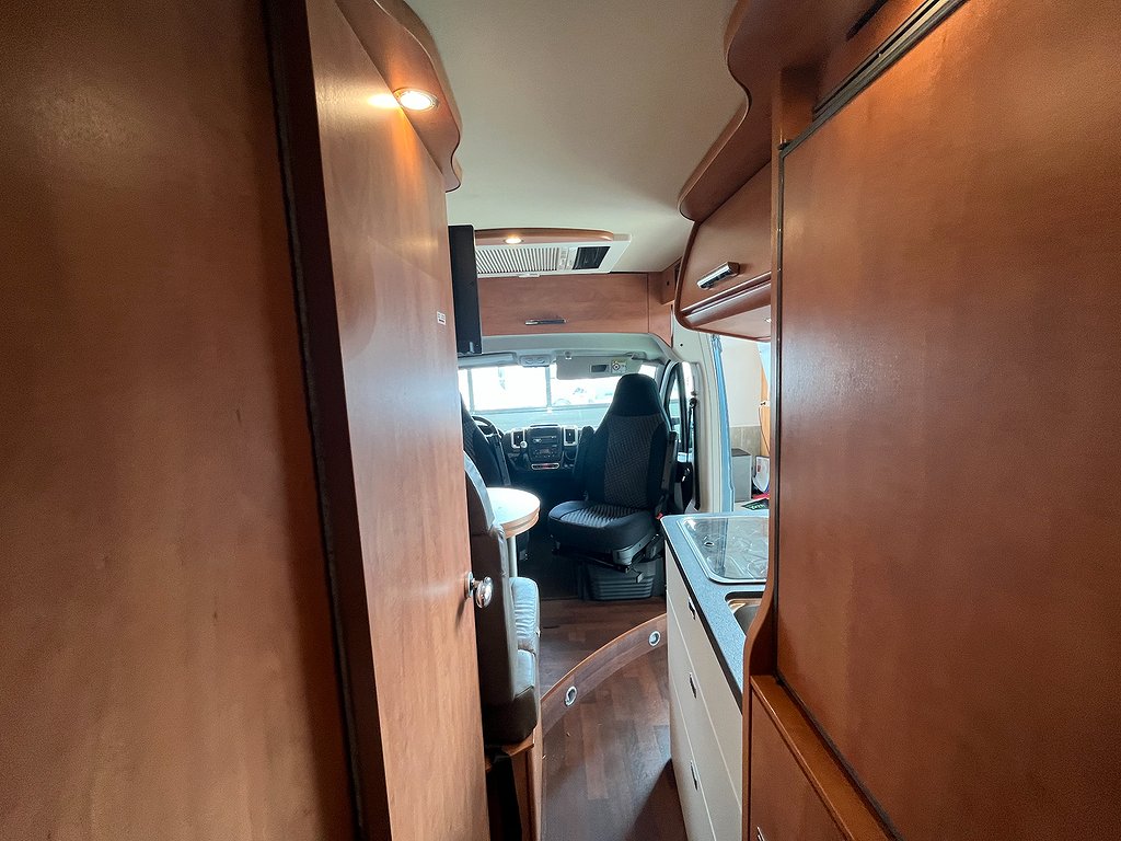 Carthago Malibu / Automat 150hk / Under 6m / B-kort - Carthago