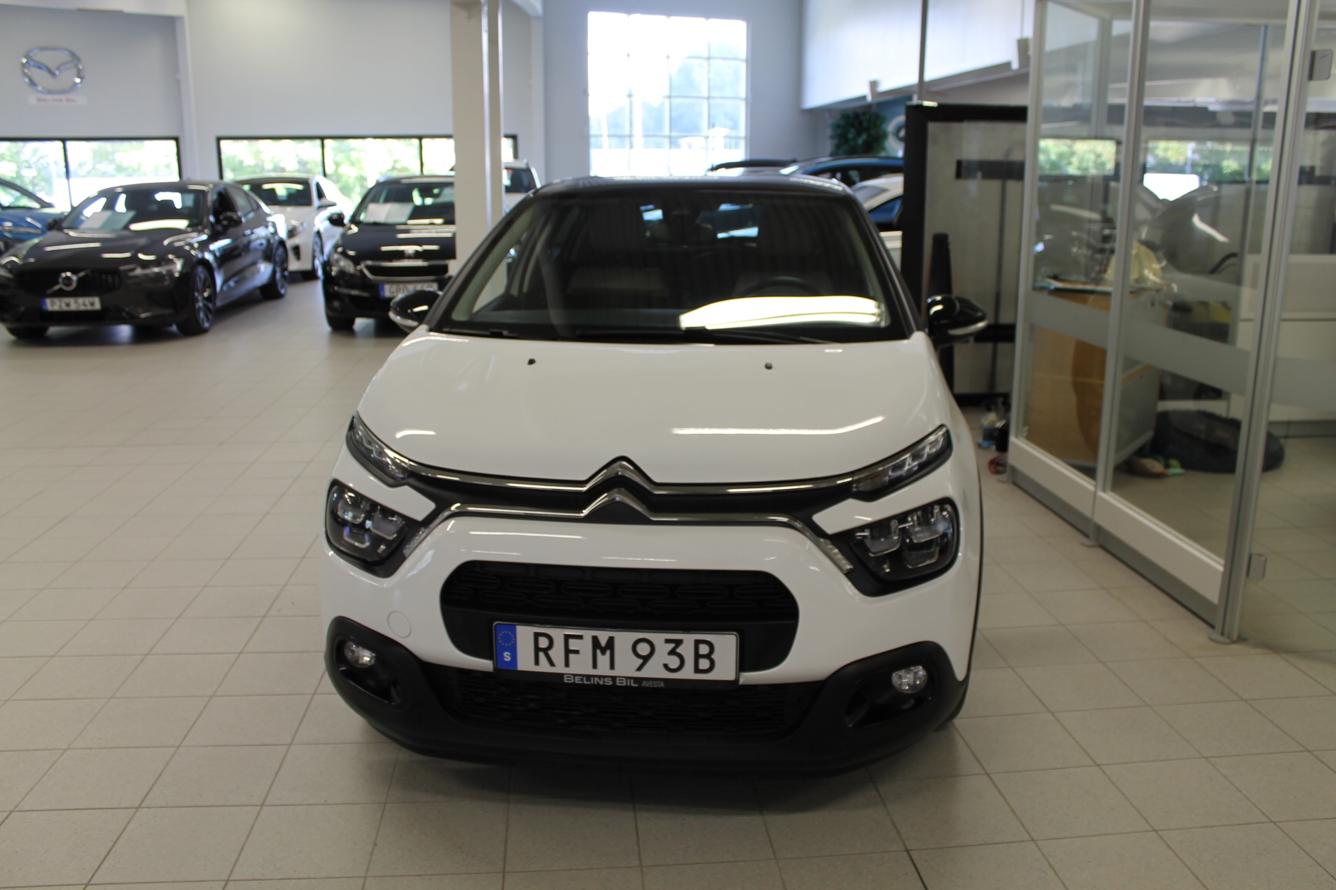 Citroen C3 1.2 Turbo AUT SHINE & V-hjul 2023, bild 2/40