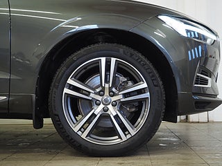 SUV Volvo XC60 8 av 29