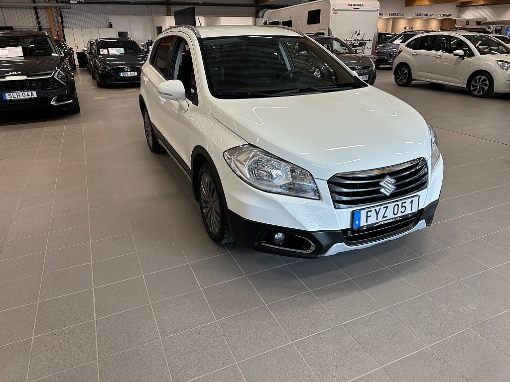 Suzuki S-Cross 120 Hk Automat / Värmare / vinterhjul / Välvårdad thumbnail