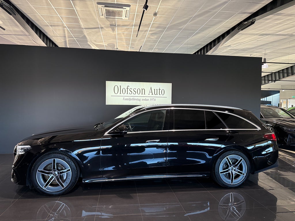 Mercedes-Benz E 300 de 4Matic AMG Premium Vinterpaket Läder - bild 2