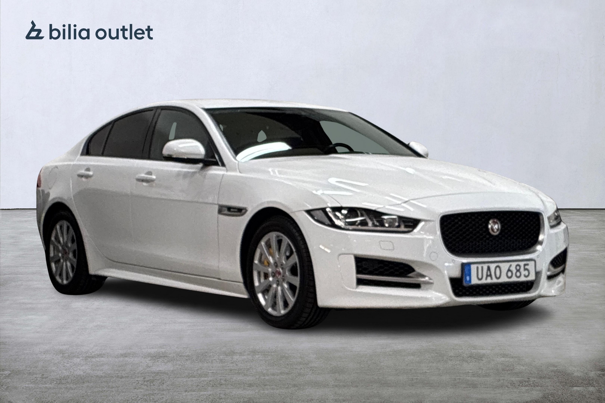 Jaguar XE 20t R-Sport 200hk 2019, photo 4/54