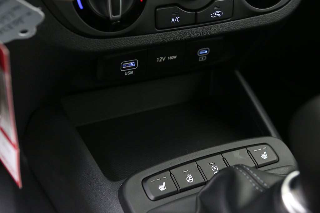 Hyundai i10 1,0 Automat Advanced 2025