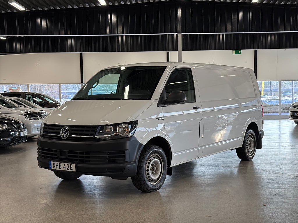Volkswagen Transporter T30 2.0 TDI Värmare Drag P-sensorer Bluetooth 