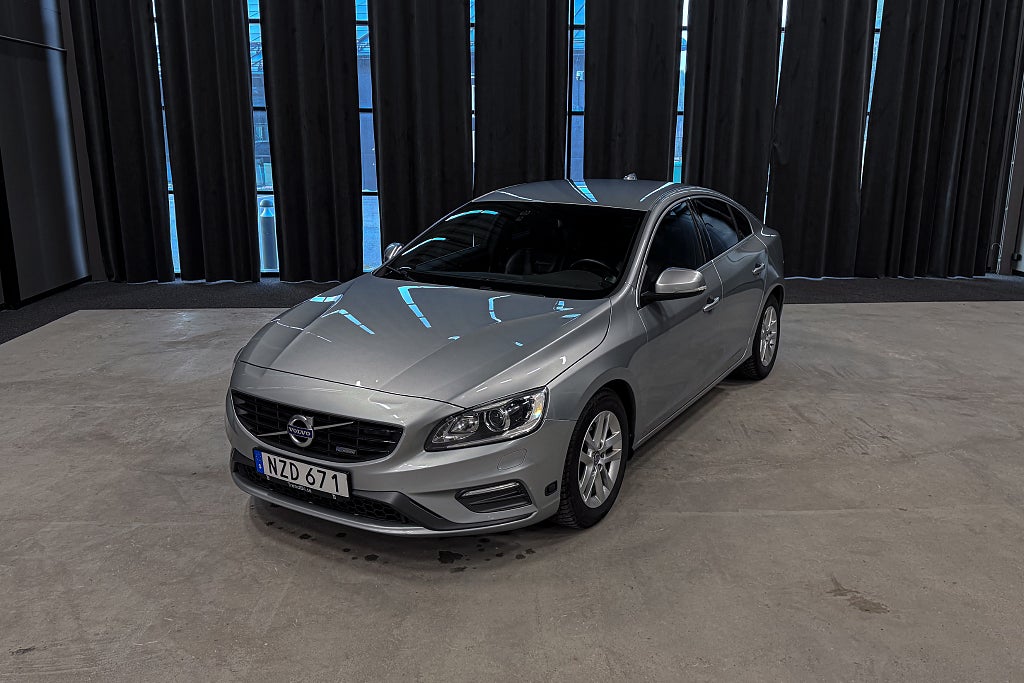 Volvo S60 D2 R-Design | Läder 