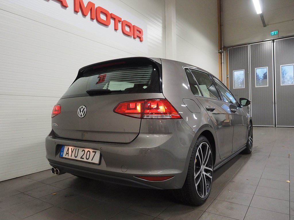 Volkswagen Golf GTD 184hk DSG | Pluspaket | D-värm | B-kam | 2015