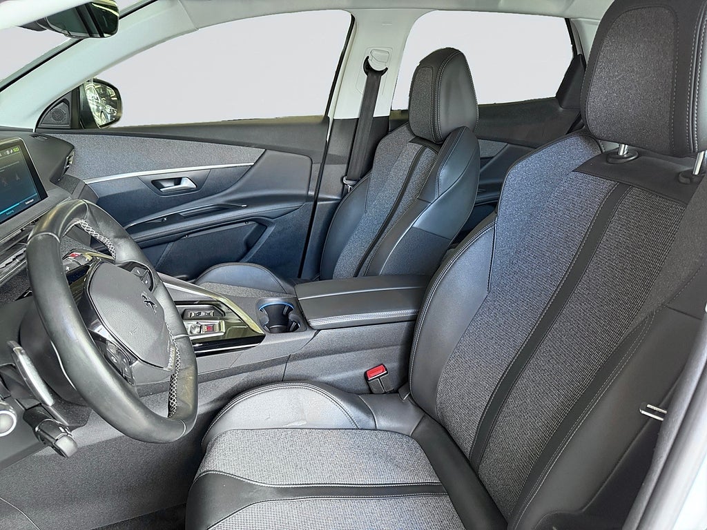 Peugeot 3008 GT HYBRID Aut Farthållare Dragkrok Carplay Navigation bild 10