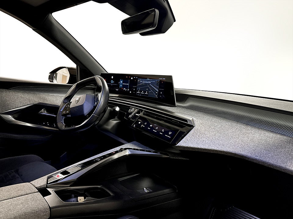 Bild på Peugeot 3008 GT Hybrid 145hk Aut B-KAMERA CARPLAY