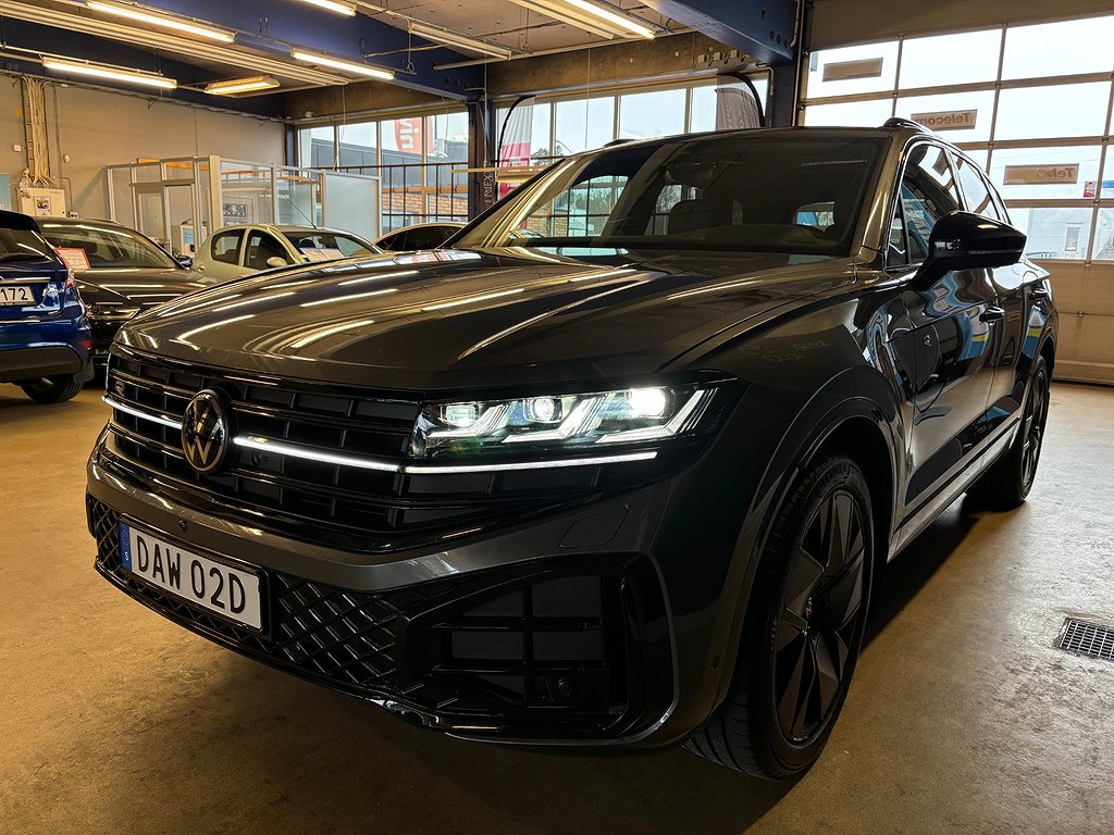 Volkswagen Touareg TDI 286Hk R-Line Black Style TOPPUTRUSTAD 