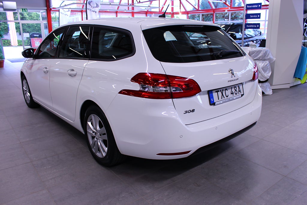 Peugeot 308 2020 - miniatyr 3
