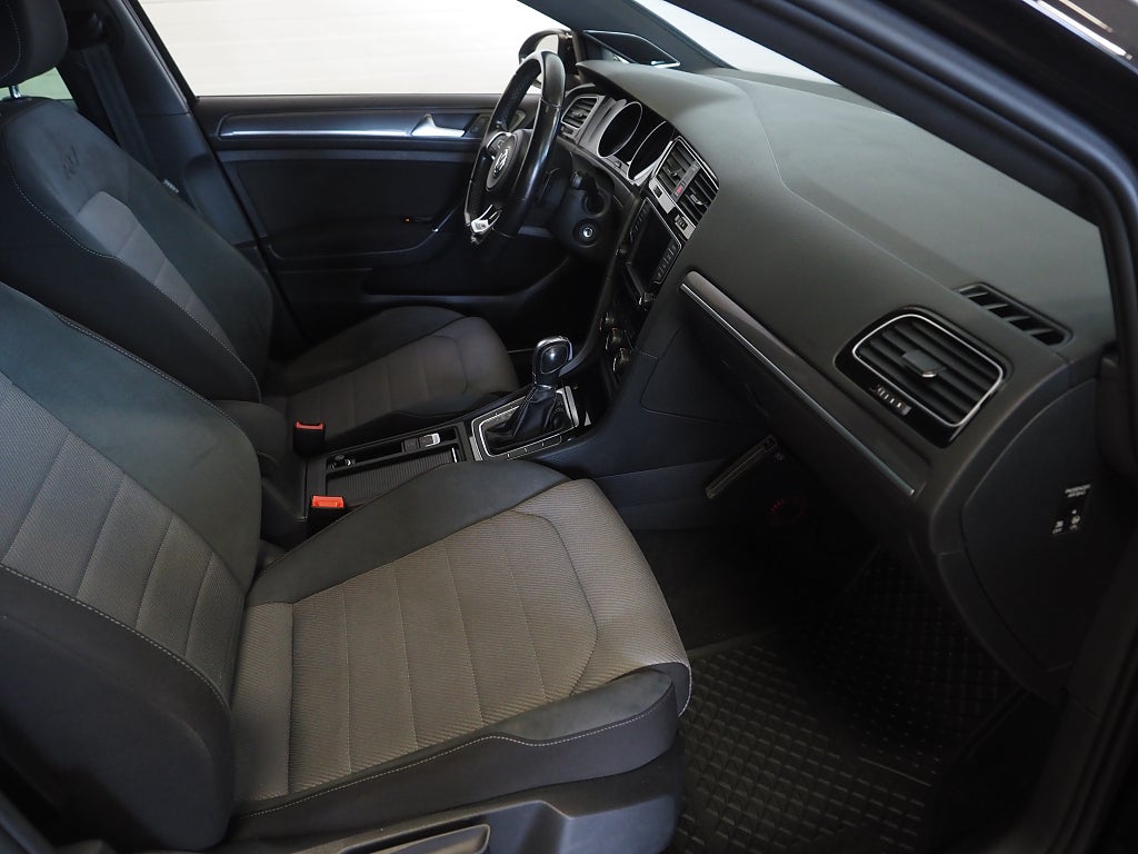 Volkswagen Golf Sportscombi 1.4 TSI 150 GT R-Line Drag M-Värm Dynaudio 2017