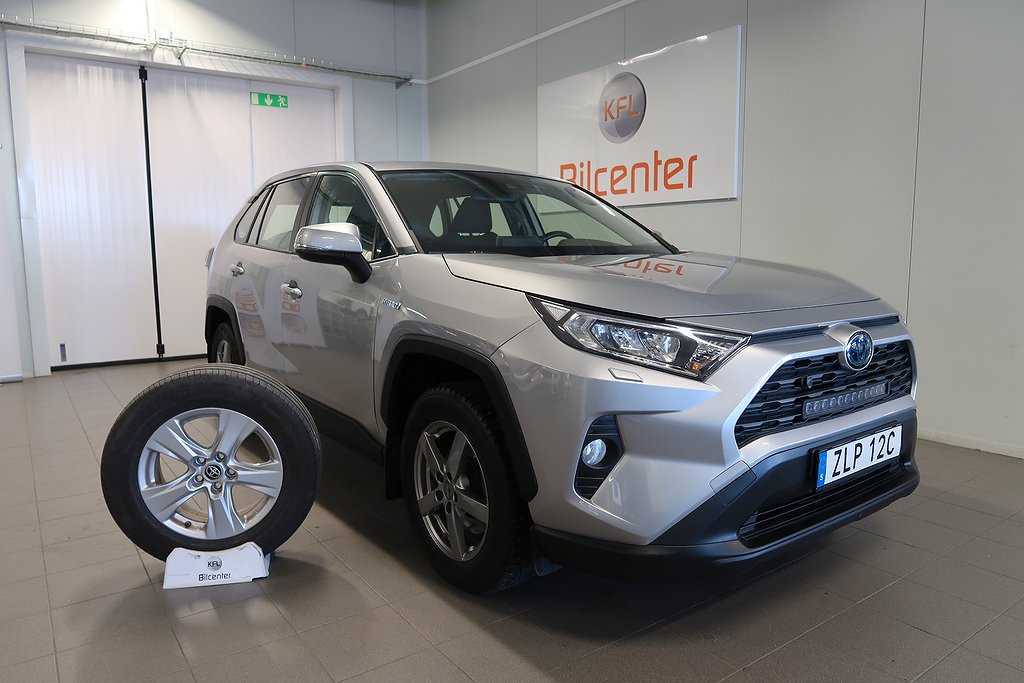 Toyota RAV4 Hybrid AWD-i *KAMPANJ* Aut-Kamera-SoV Euro 6