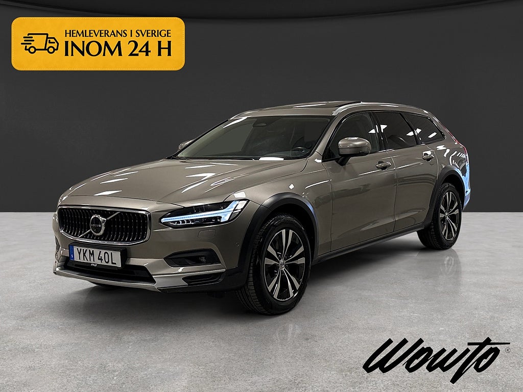 Volvo V90 Cross Country B4 AWD 197HK Advanced /Pano/H/K/Moms