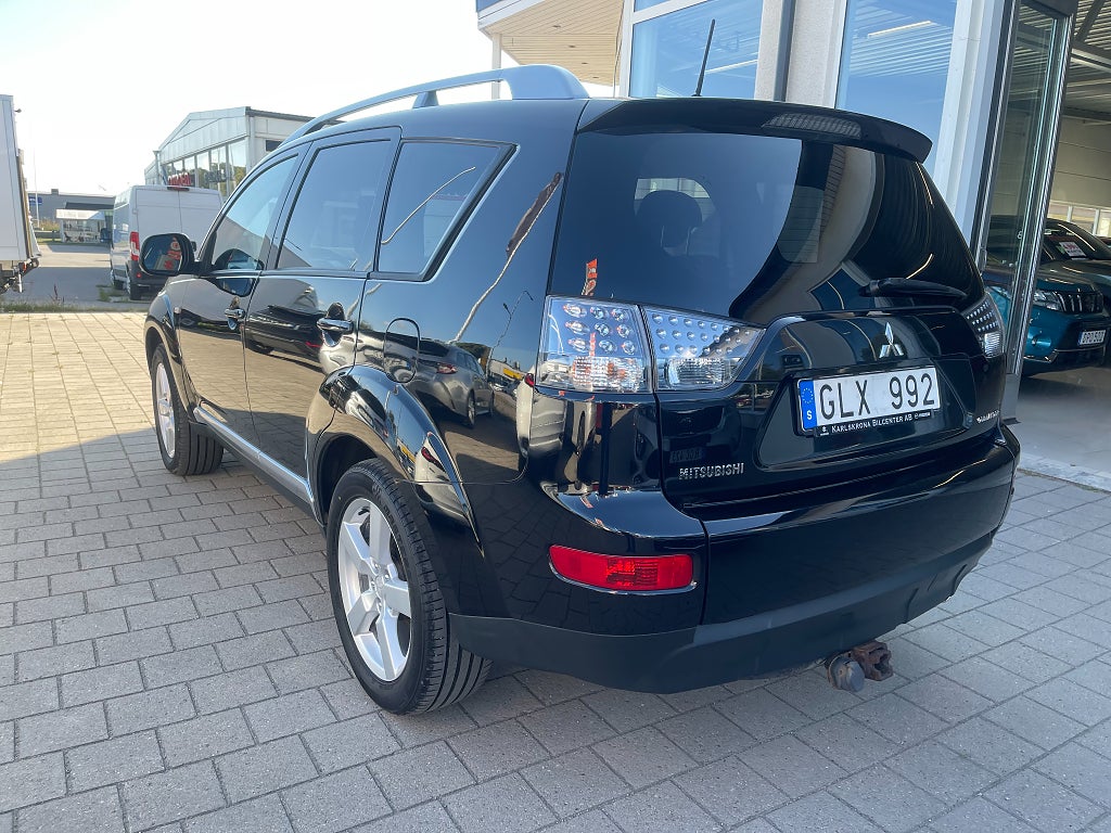 Mitsubishi Outlander 2.4 AWD CVT