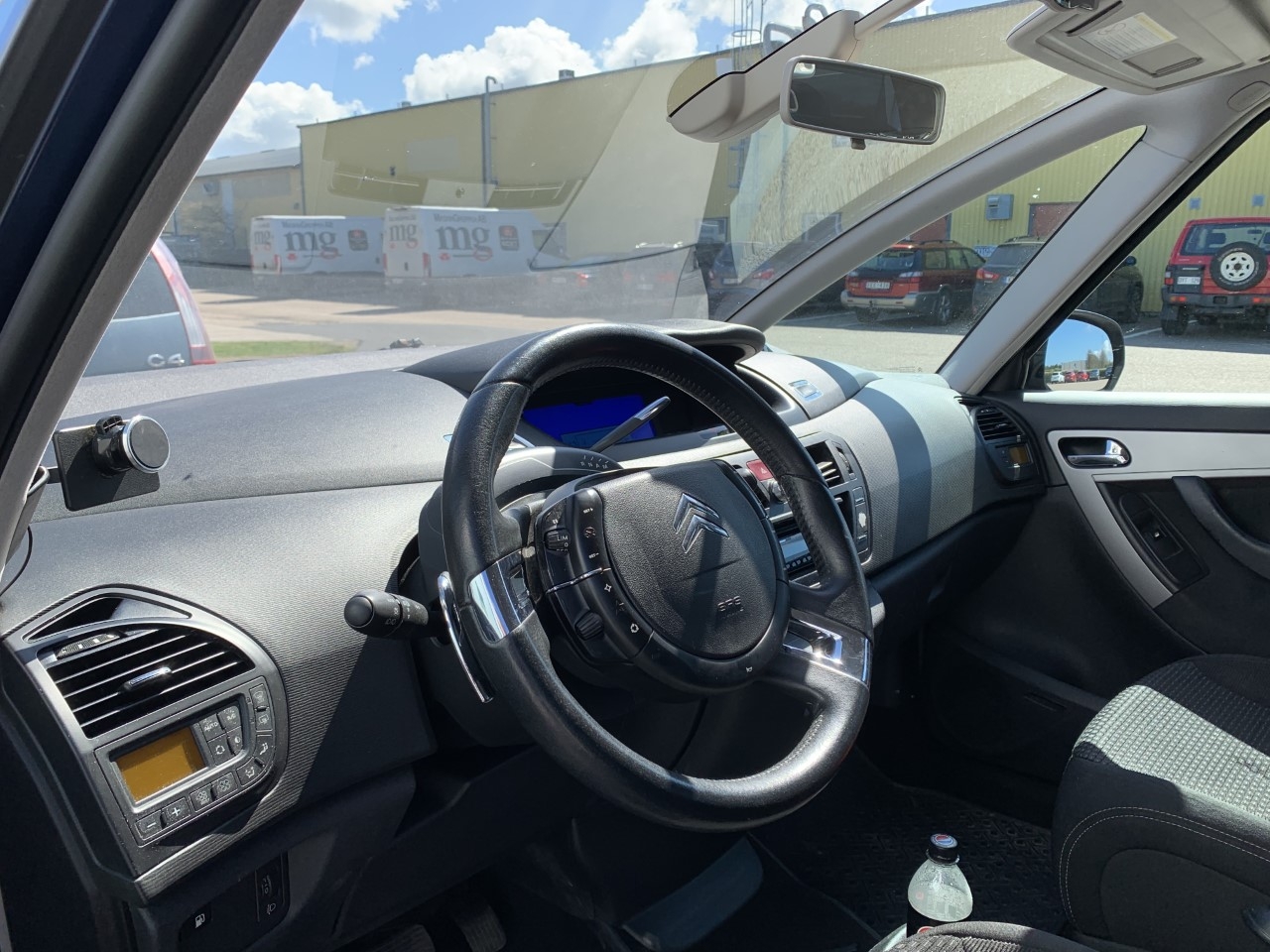 Citroen Grand C4 Picasso 2008, bild 3/36