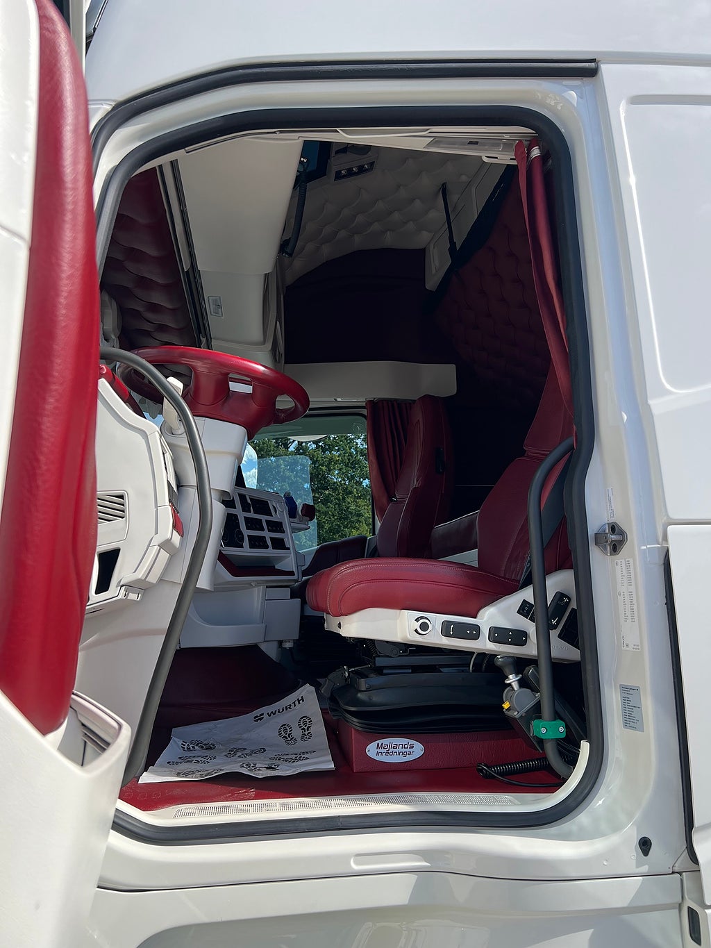 Volvo FH13 500 6x2 Dragbil med Hydraulik, Klädd hytt mm